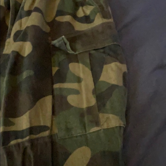 Pants - Picture 2 of 4